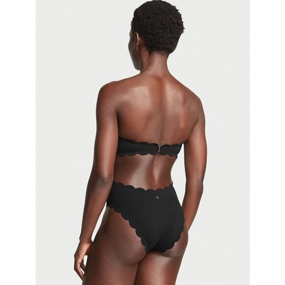 Victoria's Secret Scallop One Piece Swim Suit Black Size XS - Picture 2 of 4